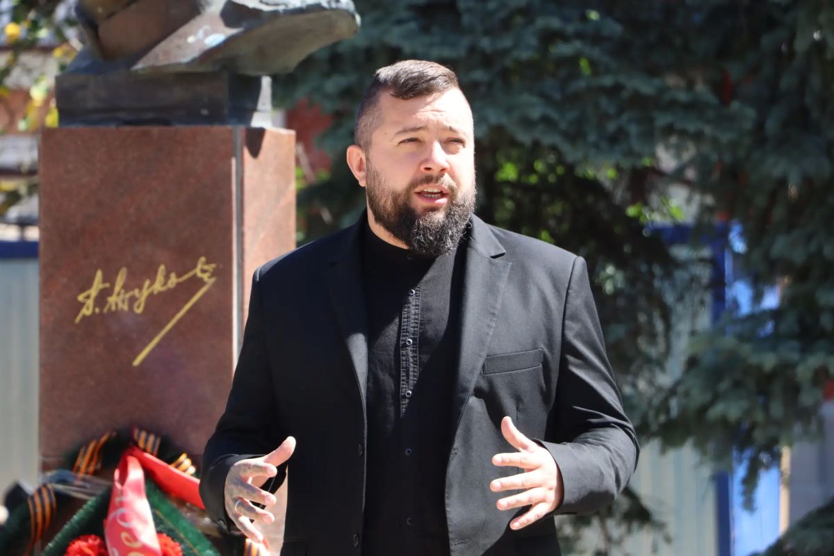 В Нижнем Новгороде состоялась церемония передачи капсулы времени «Послание потомкам» В Нижнем Новгороде состоялась церемония передачи капсулы времени «Послание потомкам»