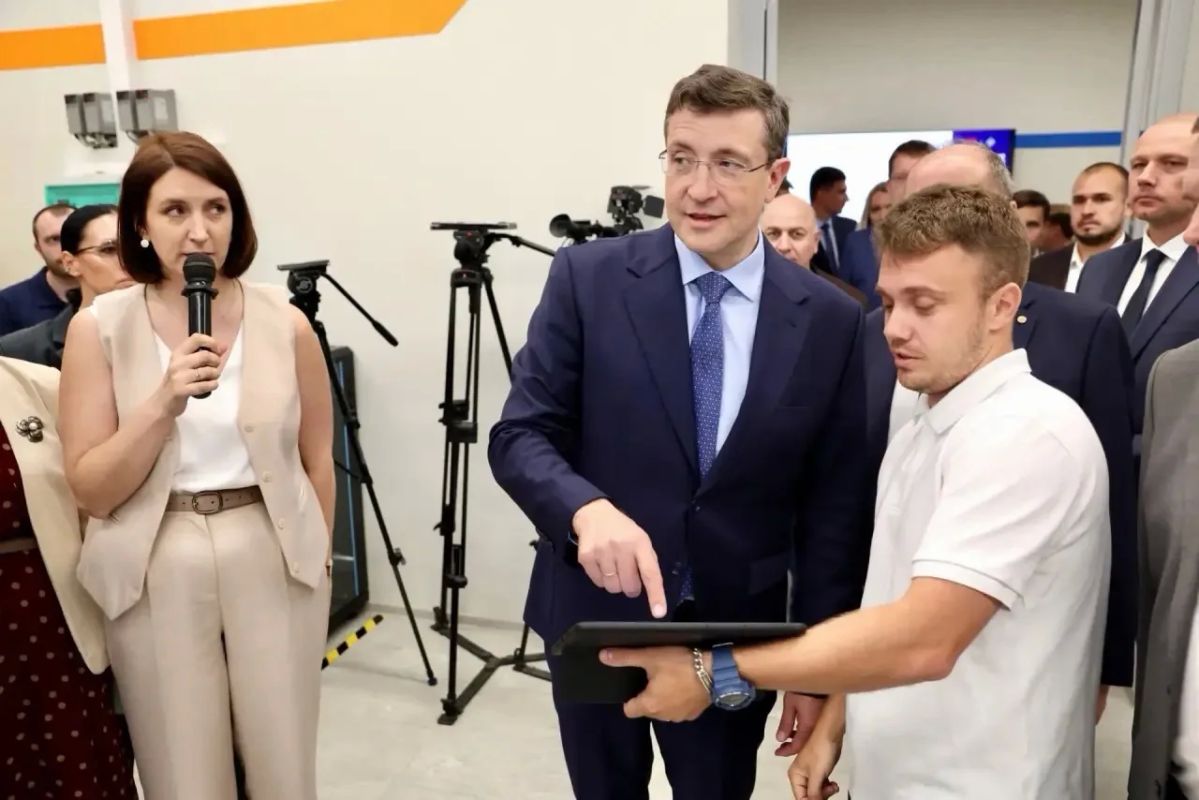 Глеб Никитин: Живые лаборатории и отечественное «железо»: роботы, которые помогают человеку Глеб Никитин: Живые лаборатории и отечественное «железо»: роботы, которые помогают человеку