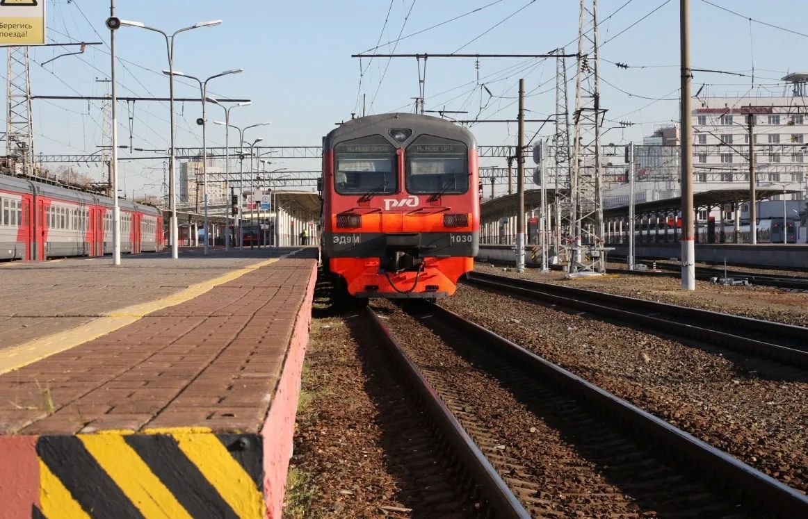 Из-за схода двух грузовых вагонов в Татарстане задерживаются поезда, проходящие через Нижний Новгород