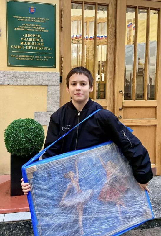 Юрий Шалабаев: Всегда особенно приятно говорить о юных талантах Нижнего Новгорода Юрий Шалабаев: Всегда особенно приятно говорить о юных талантах Нижнего Новгорода