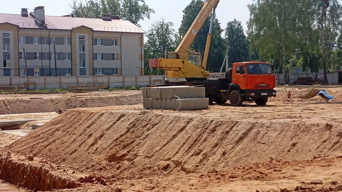 В Чкаловском округе Нижегородской области подняли вопрос и начали активно приводить в полный порядок одну школу за другой начиная с 2020 года: В Чкаловском округе Нижегородской области подняли вопрос и начали активно приводить в полный порядок одну школу за другой начиная с 2020 года: