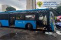 Жуткая авария с автобусом в Москве — 11 человек увезли в различные больницы