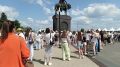 Крупнейший российский open-air-фестиваль VK Fest начинается на Стрелке в Нижнем Новгороде . Хедлайнерами музыкальной сцены станут Элджей, Клава Кока, Ольга Бузова, Uma2rman и Дора, открытие — за дуэтом NANSI & SIDOROV