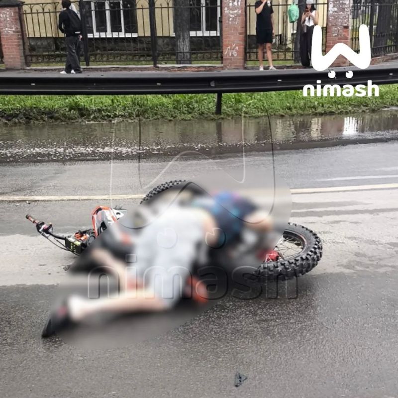 Мотоциклист разбился насмерть, влетев в яму недельной давности на дороге Балахны