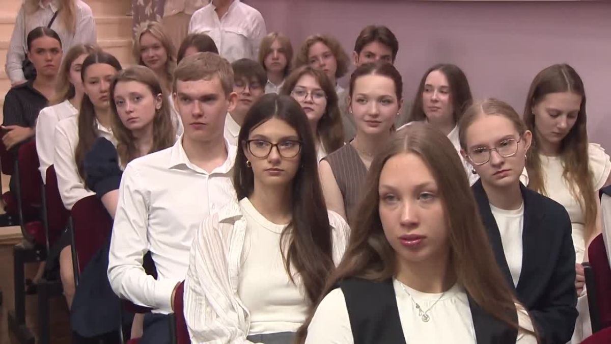 Число стобалльников выросло на 60% по итогам ЕГЭ 2026 года в Нижегородской области