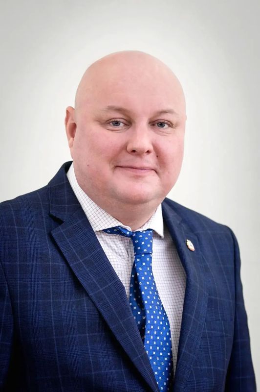 Глава Приокского района Михаил Шатилов покидает свой пост, сообщил мэр Нижнего Новгорода Юрий Шалабаев