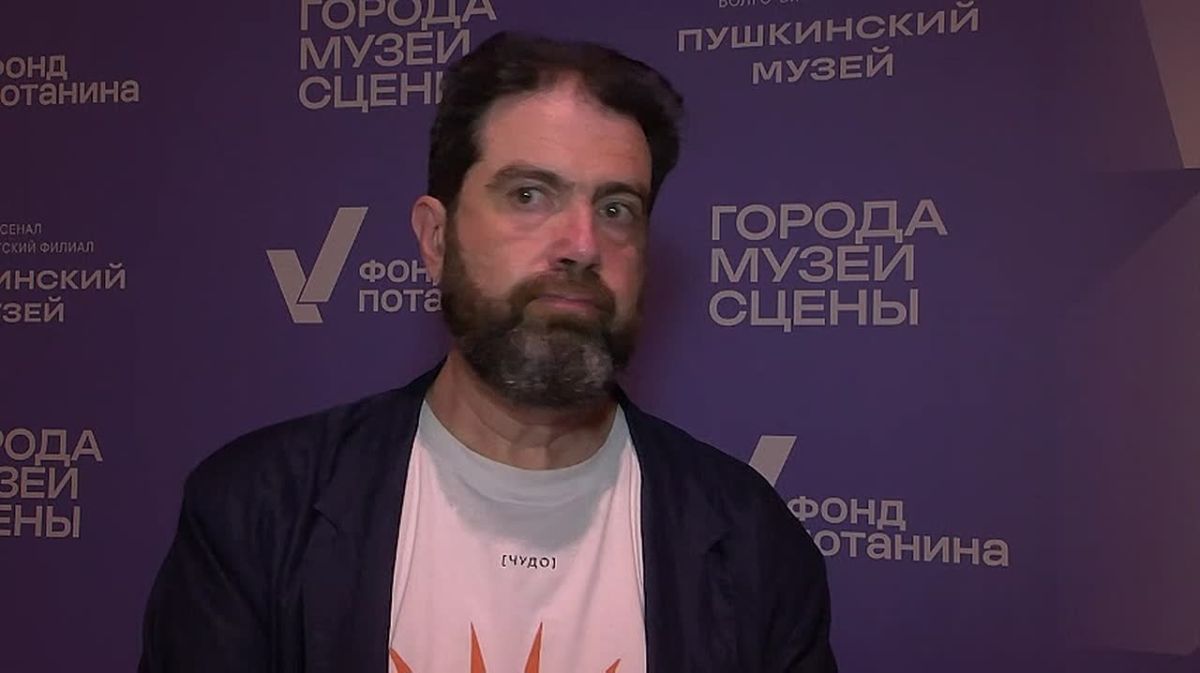 Уникальный спектакль-застолье показали в нижегородском «Арсенале»