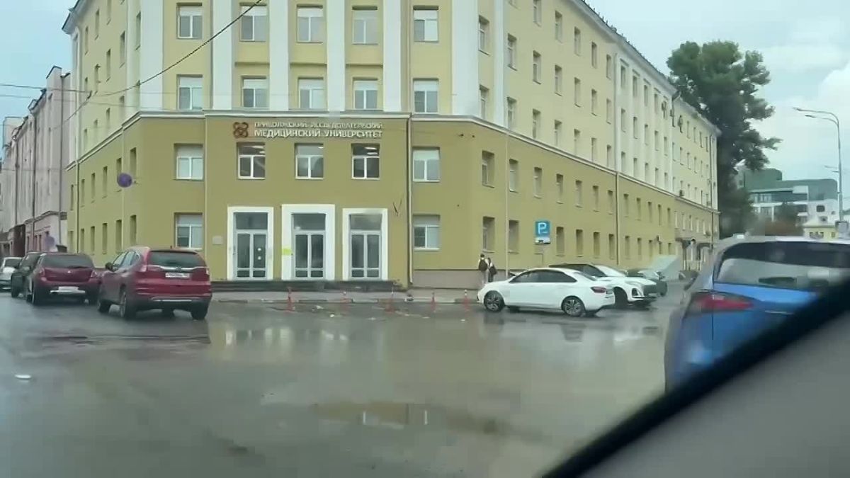 Ливнёвки работают: Юрий Шалабаев объехал "легендарные" лужи Нижнего Новгорода