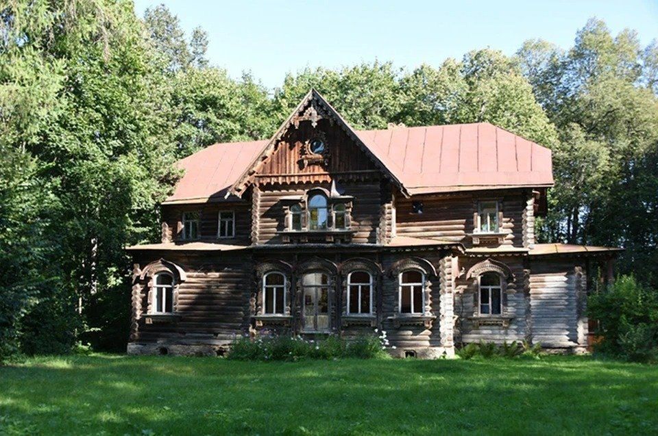 По народному преданию, именно в Воскресенском районе Нижегородской области, в междуречье Керженца и Ветлуги, берет свое начало великая русская тайга По народному преданию, именно в Воскресенском районе Нижегородской области, в междуречье Керженца и Ветлуги, берет свое начало великая русская тайга