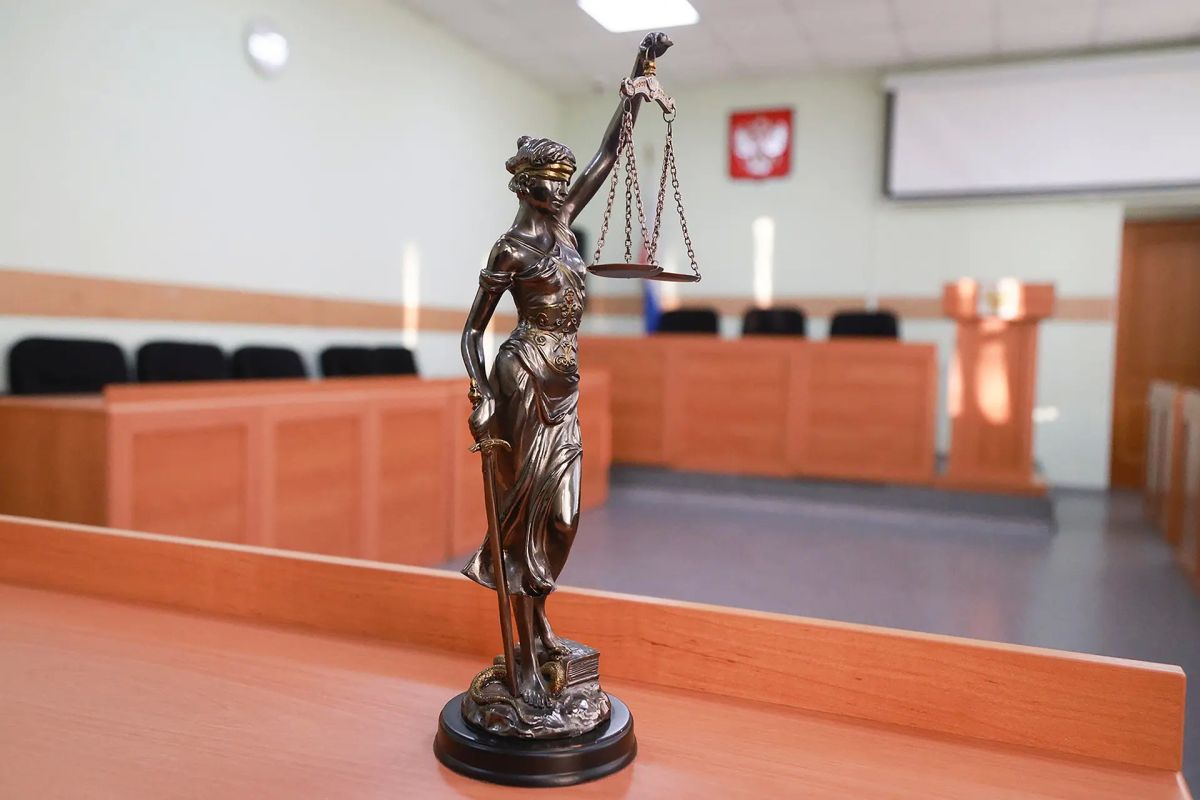 9 человек будут судить за аферы со страховками на 8,5 млн руб в Нижнем Новгороде