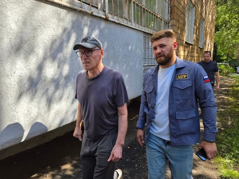 Иван Корниенко организовал выездную проверку по факту коммунальной аварии в жилом доме Иван Корниенко организовал выездную проверку по факту коммунальной аварии в жилом доме