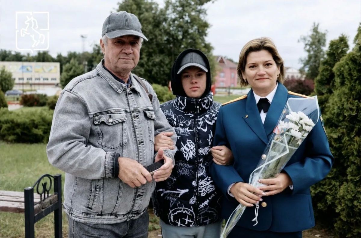 В Выксе на Доску почета занесли сотрудника МЧС России В Выксе на Доску почета занесли сотрудника МЧС России