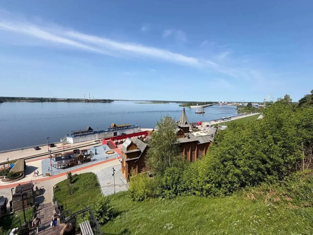 Глеб Никитин: Кроме того, в Городце проверил ход строительства гостиницы по программе, утвержденной постановлением Правительства РФ о льготных кредитах из федерального бюджета на создание инфраструктуры по нацпроекту «Туризм... Глеб Никитин: Кроме того, в Городце проверил ход строительства гостиницы по программе, утвержденной постановлением Правительства РФ о льготных кредитах из федерального бюджета на создание инфраструктуры по нацпроекту «Туризм...