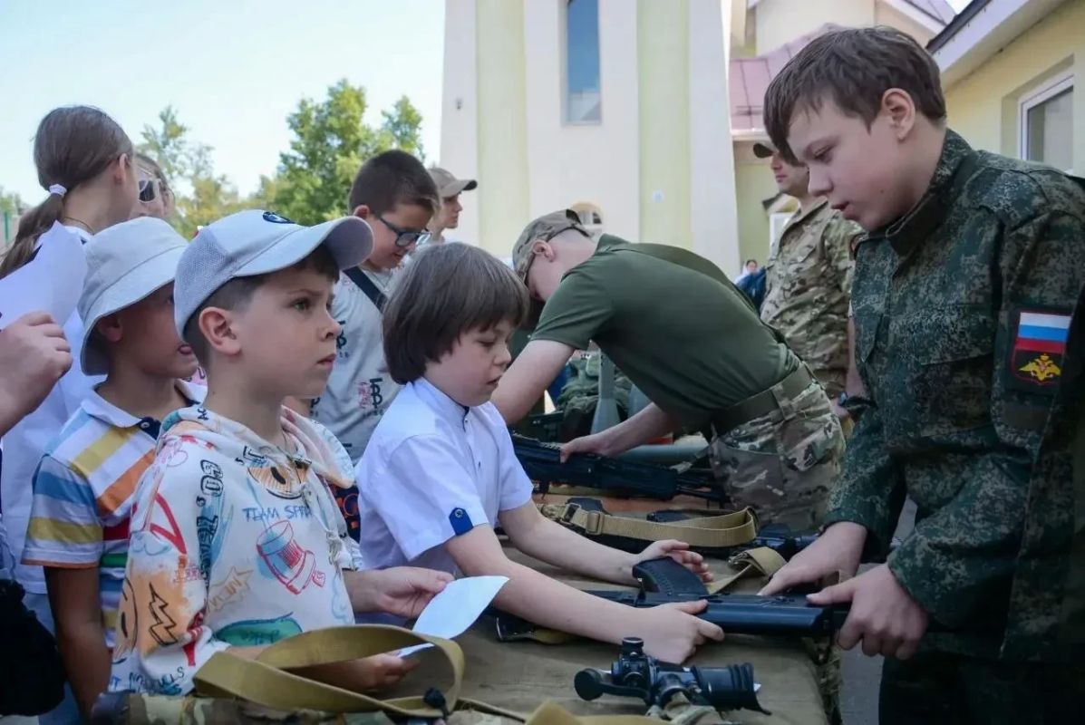 Сотни жителей Дзержинска отпраздновали День памяти святого пророка Илии Сотни жителей Дзержинска отпраздновали День памяти святого пророка Илии