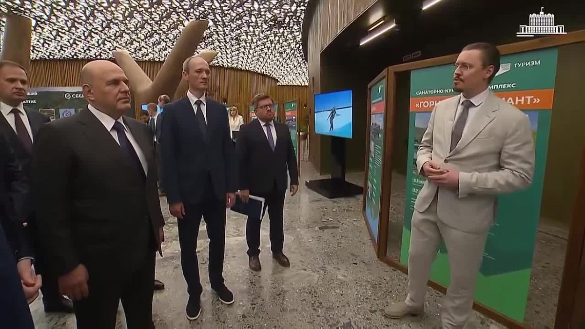 Проект новой гостиницы на набережной Городца представили премьер-министру России Михаилу Мишустину