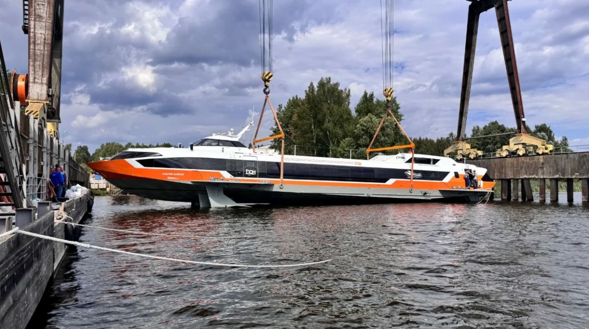 Восьмой «Метеор 120Р» спустили на воду в Нижегородской области
