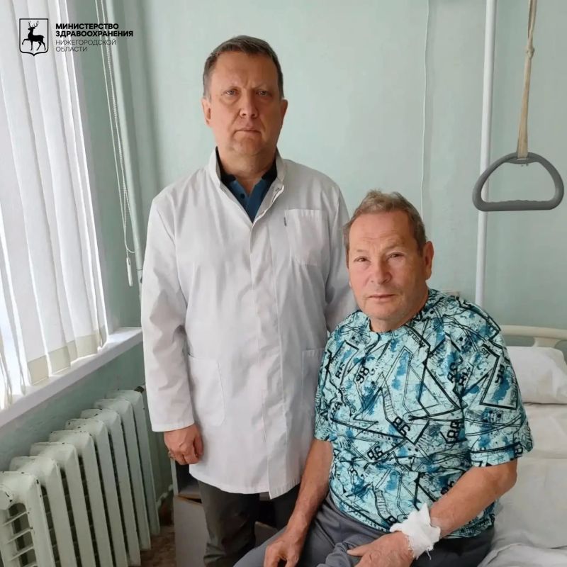 Экипаж «Валдая» и медики Балахнинской ЦРБ спасли пассажира теплохода после укуса шершня Экипаж «Валдая» и медики Балахнинской ЦРБ спасли пассажира теплохода после укуса шершня