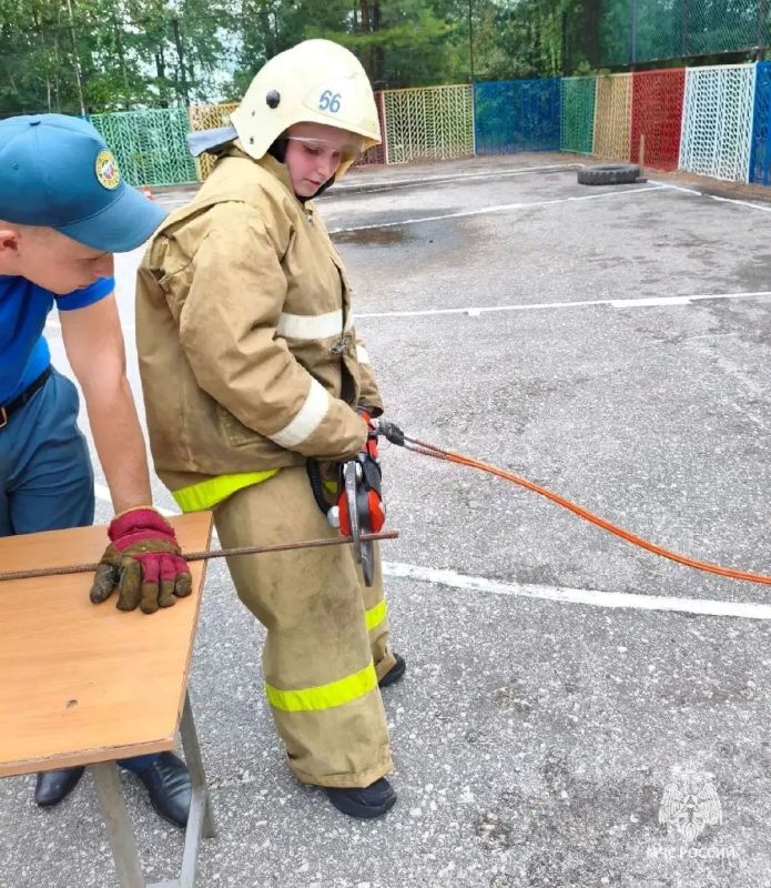 В Городецком районе студенты прошли курс молодого бойца В Городецком районе студенты прошли курс молодого бойца