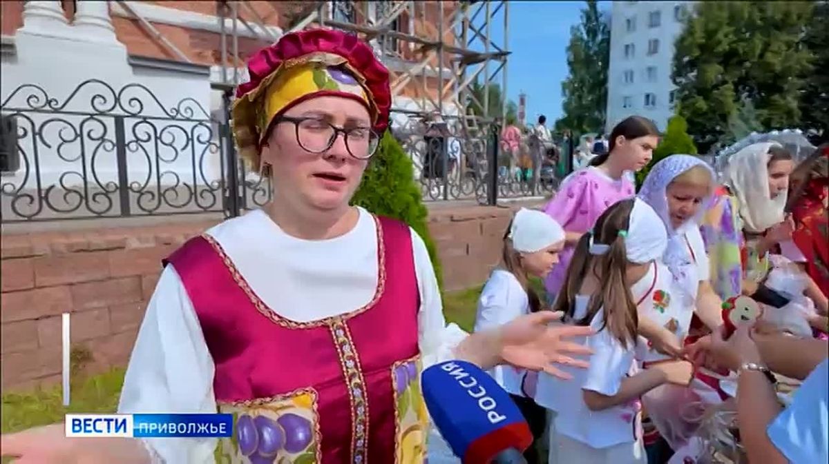 Православные верующие сегодня встретили праздник Преображения Господня