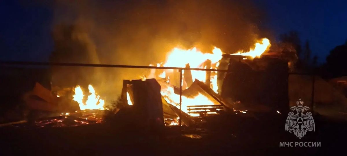 Трагедия в Гагинскогом округе — на пожаре погиб мужчина Трагедия в Гагинскогом округе — на пожаре погиб мужчина