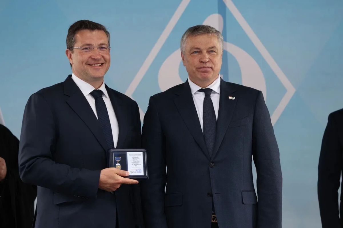 Глеб Никитин: Открыли после капитального ремонта наш легендарный стадион «Динамо» вместе с руководством управления ФСБ России по Нижегородской области, Всероссийского физкультурно-спортивного общества «Динамо» и другими... Глеб Никитин: Открыли после капитального ремонта наш легендарный стадион «Динамо» вместе с руководством управления ФСБ России по Нижегородской области, Всероссийского физкультурно-спортивного общества «Динамо» и другими...