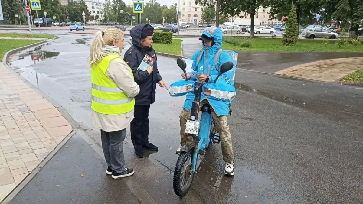 Едете на электросамокате? Соблюдайте правила! Едете на электросамокате? Соблюдайте правила!