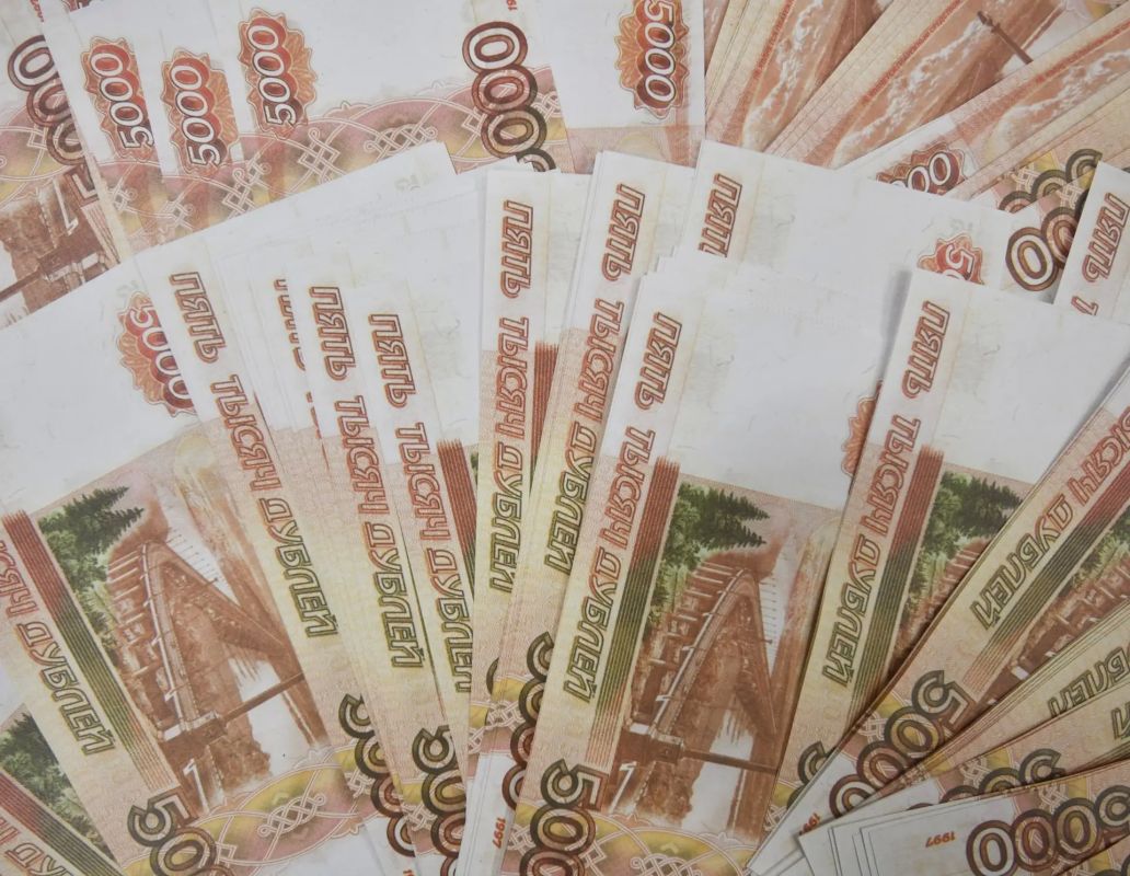 Ноутбук за 259 тысяч рублей закупят для депутатов Нижегородской области
