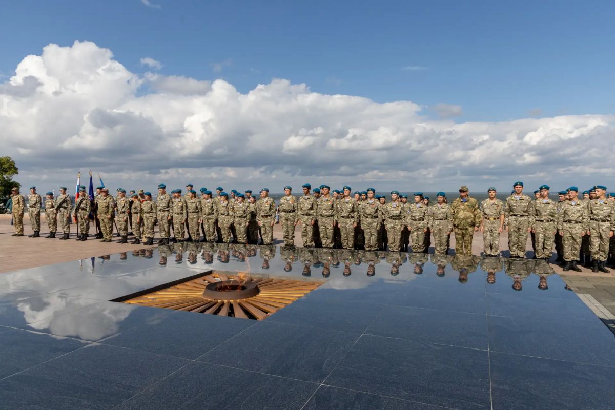 Военно-патриотический лагерь «Хочу стать десантником» уже четвертый год принимает ребят из дружественных государств Военно-патриотический лагерь «Хочу стать десантником» уже четвертый год принимает ребят из дружественных государств