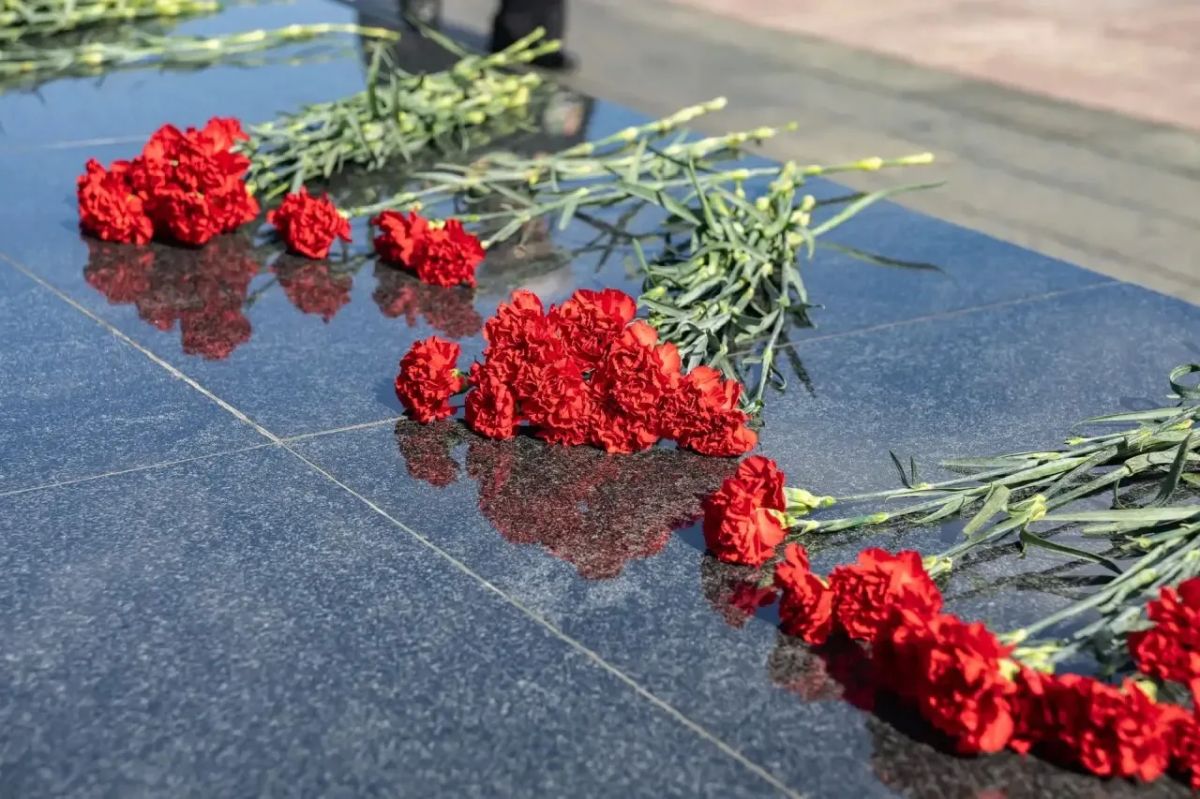 Сотрудники регионального следственного управления приняли участие в мероприятиях в День солидарности в борьбе с терроризмом Сотрудники регионального следственного управления приняли участие в мероприятиях в День солидарности в борьбе с терроризмом