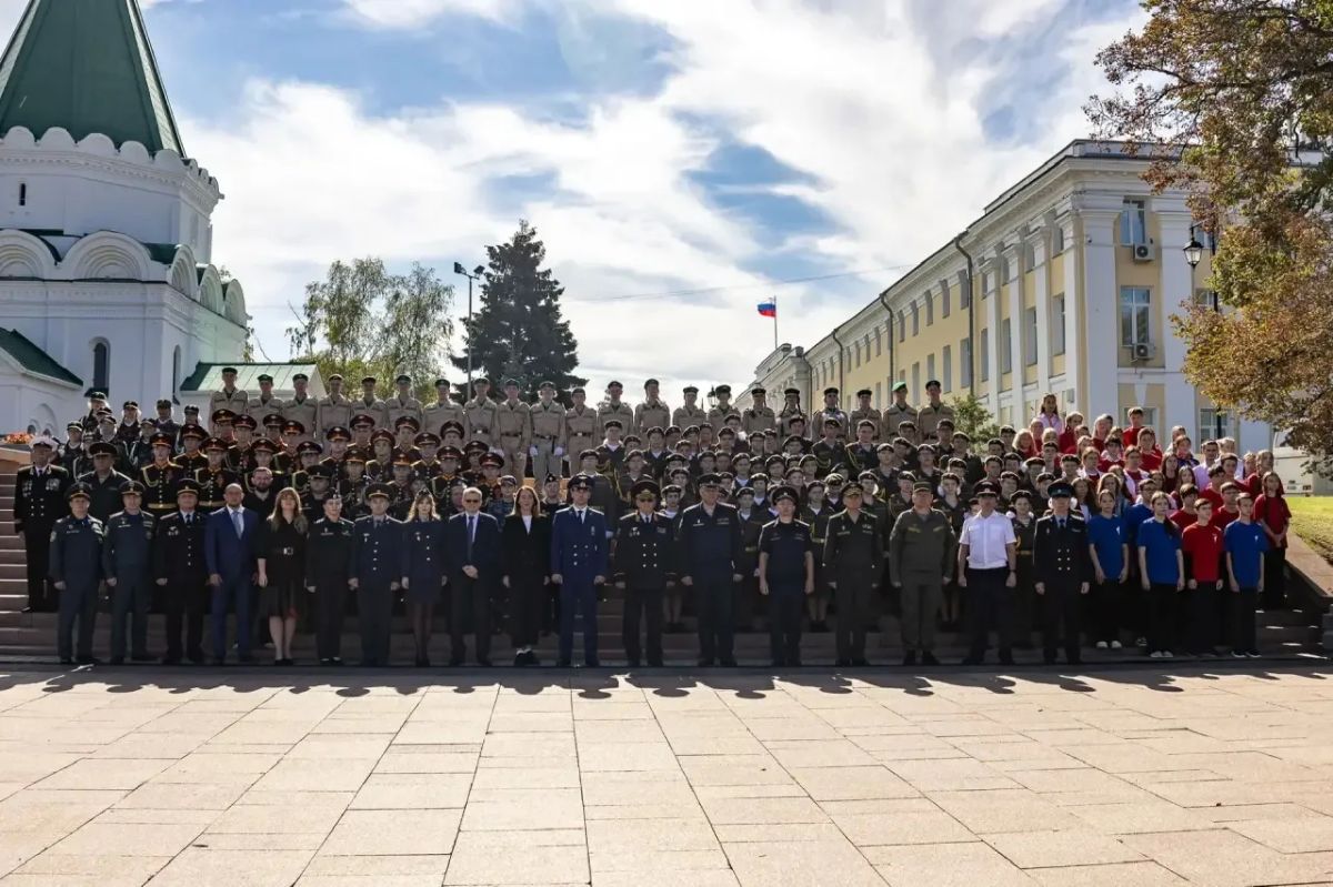 Сотрудники регионального следственного управления приняли участие в мероприятиях в День солидарности в борьбе с терроризмом Сотрудники регионального следственного управления приняли участие в мероприятиях в День солидарности в борьбе с терроризмом