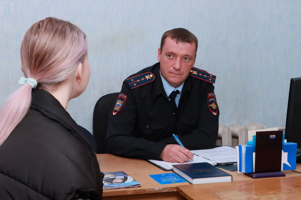 «Служба участкового - моё призвание»: Александр Жулин представляет Городец во II этапе конкурса «Народный участковый 2026» «Служба участкового - моё призвание»: Александр Жулин представляет Городец во II этапе конкурса «Народный участковый 2026»