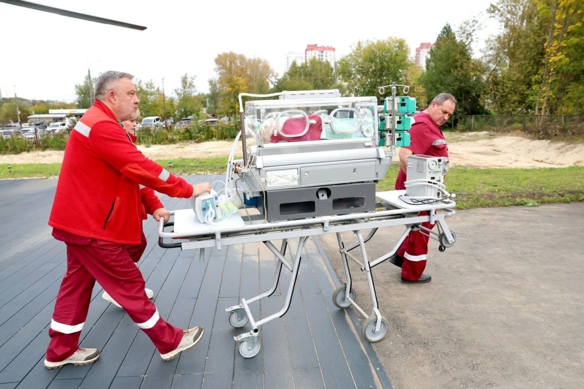В «Квартале здоровья» в Нижнем Новгороде запустили новую вертолетную площадку для работы санитарной авиации В «Квартале здоровья» в Нижнем Новгороде запустили новую вертолетную площадку для работы санитарной авиации