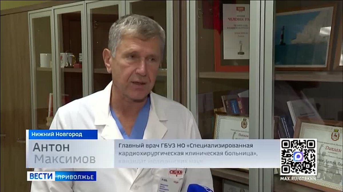 Новая вертолетная площадка для санитарной авиации в «Квартале здоровья» на улице Ванеева приняла первого пациента - недоношенного малыша с севера области