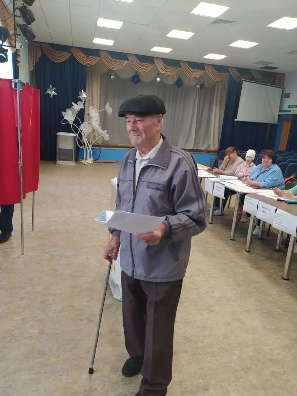 Голосуют те, кто многое сделал для страны! Голосуют те, кто многое сделал для страны!