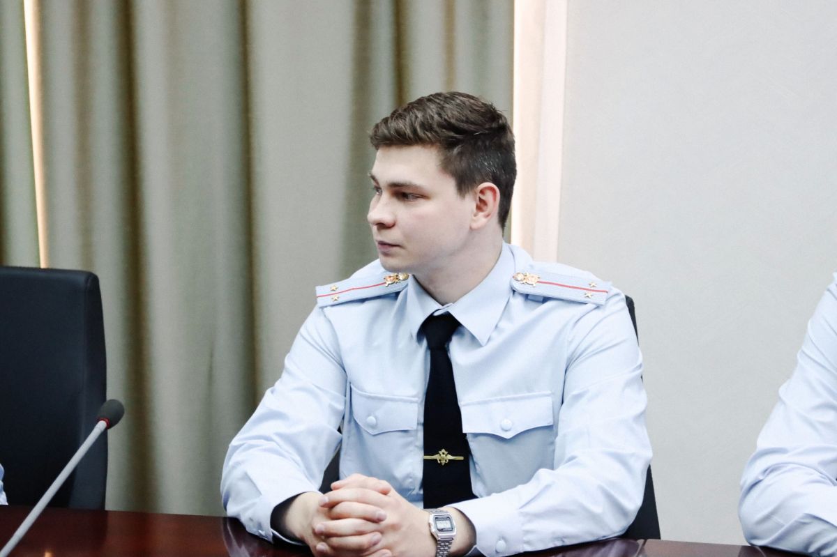 Выпускники ведомственного вуза пополнили ряды транспортной полиции Выпускники ведомственного вуза пополнили ряды транспортной полиции