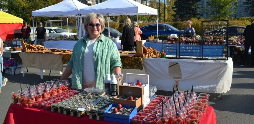 Поддержим наших фермеров!. Более 40 предприятий пищевой и перерабатывающей промышленности, фермерских и личных подсобных хозяйств, организаций Нижегородского облпотребсоюза представляют свою продукцию на сельскохозяйственной...