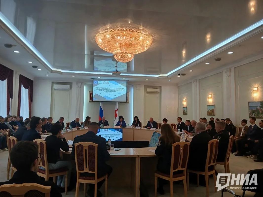 Эксперты обсудили новые способы защиты молодежи от вербовки