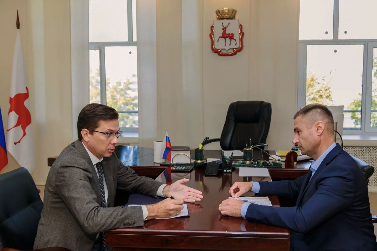 Юрий Шалабаев: Встретились с Александром Попенко, обсудили его продолжающуюся стажировку в администрации Нижнего Новгорода Юрий Шалабаев: Встретились с Александром Попенко, обсудили его продолжающуюся стажировку в администрации Нижнего Новгорода