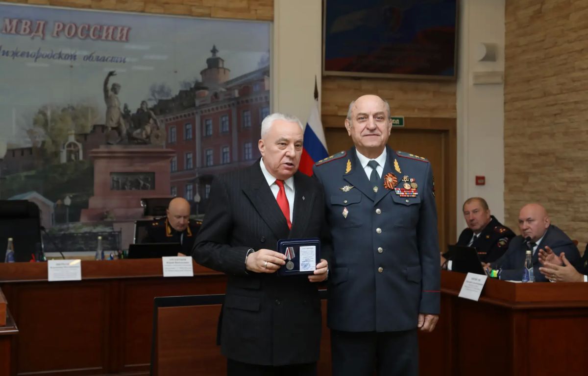 День службы отмечают сотрудники и ветераны уголовного розыска полиции Нижегородской области День службы отмечают сотрудники и ветераны уголовного розыска полиции Нижегородской области