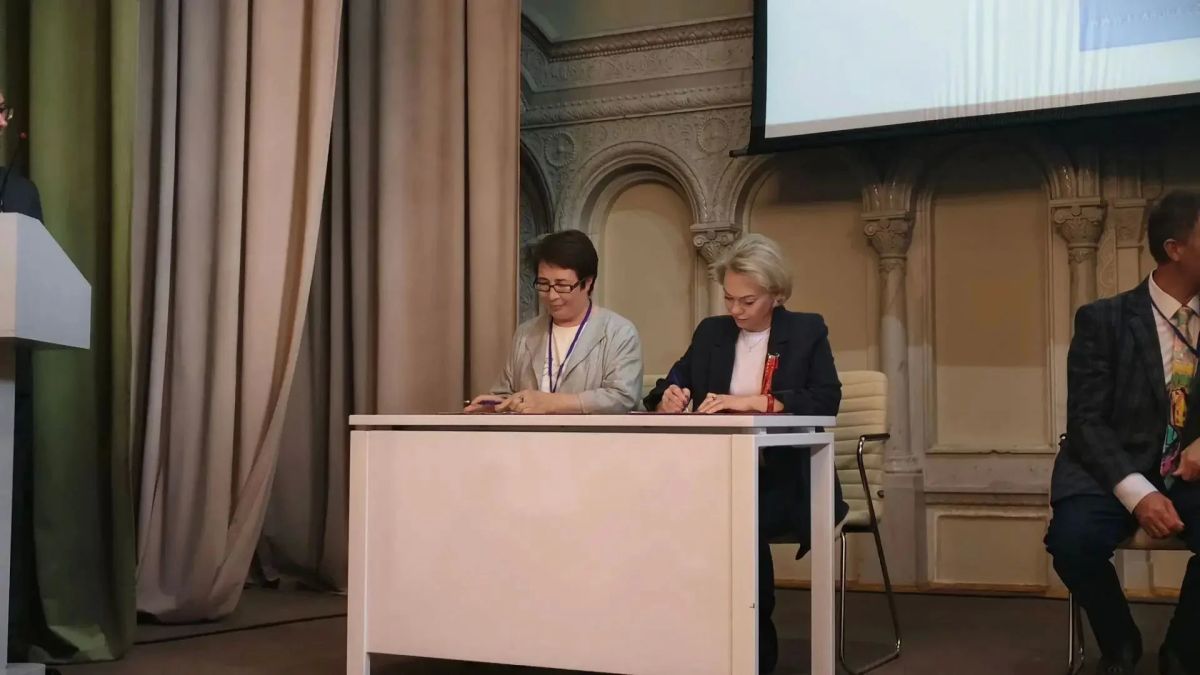Государственный музей А.М. Горького организует совместные выставки и конференции с Национальным музеем Удмуртской Республики Государственный музей А.М. Горького организует совместные выставки и конференции с Национальным музеем Удмуртской Республики