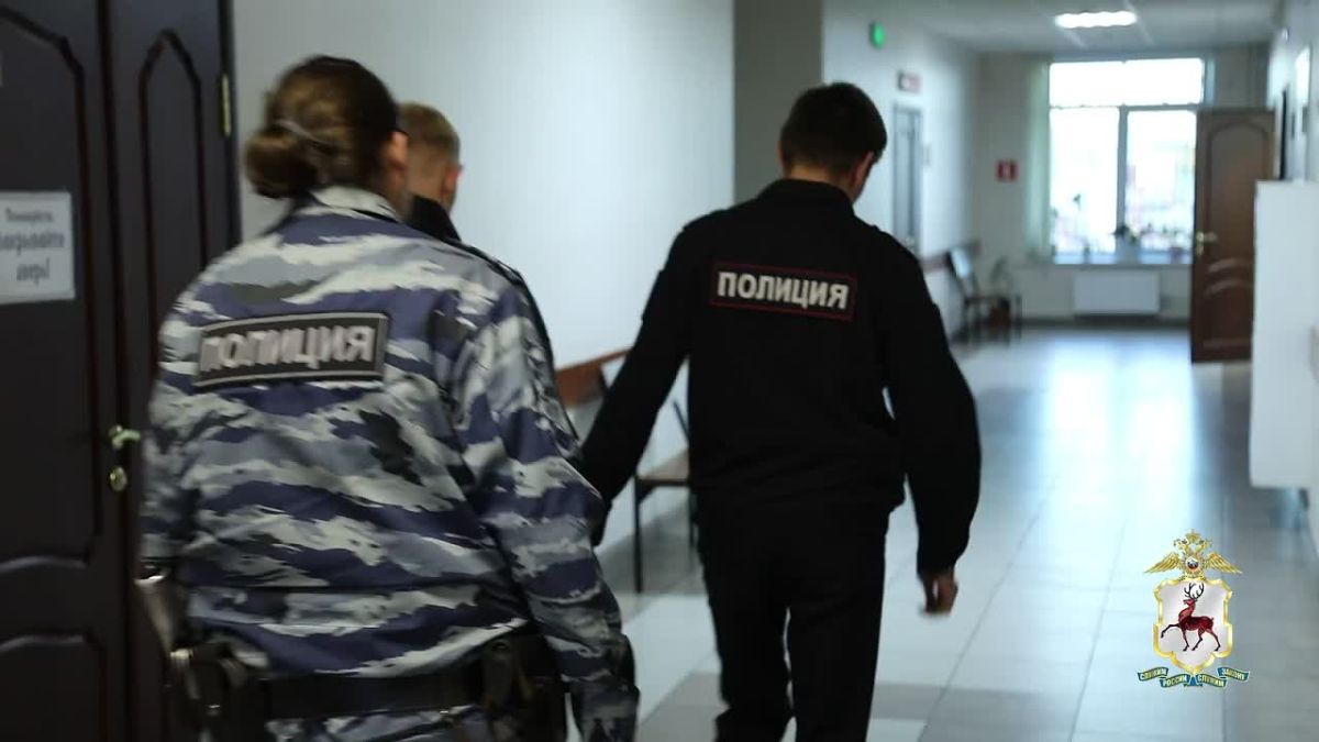 Курьер мошенников похитил у нижегородцев более 8 млн рублей