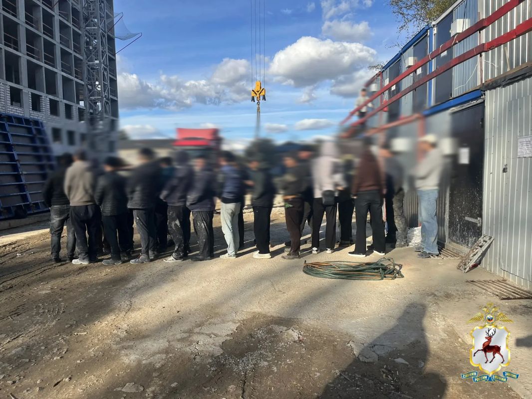 Операция «НелегалКордон»: в Нижнем Новгороде пресечено свыше 540 нарушений миграционного законодательства Операция «НелегалКордон»: в Нижнем Новгороде пресечено свыше 540 нарушений миграционного законодательства