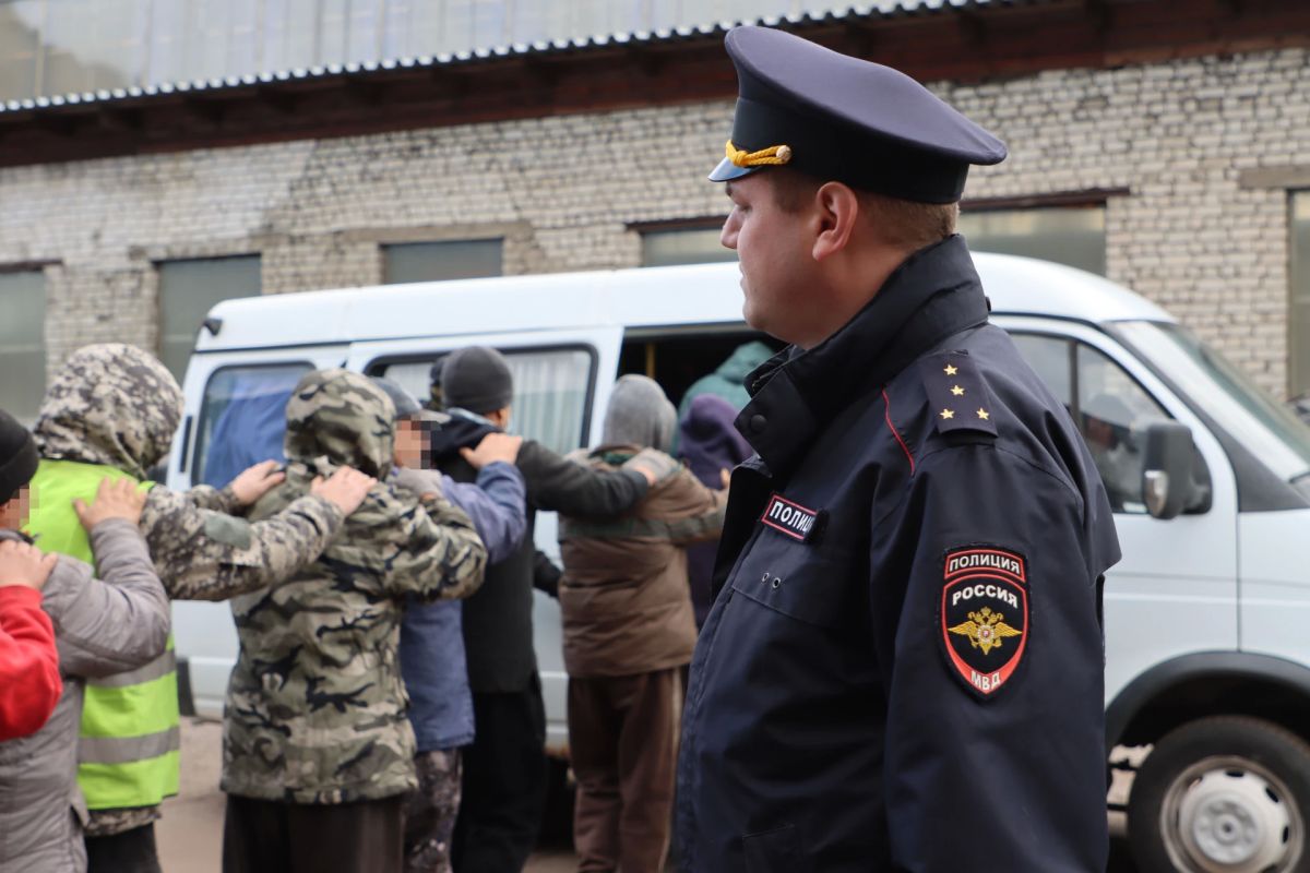 Масштабные рейды по выявлению нарушений миграционного законодательства прошли на территории Борского округа Масштабные рейды по выявлению нарушений миграционного законодательства прошли на территории Борского округа