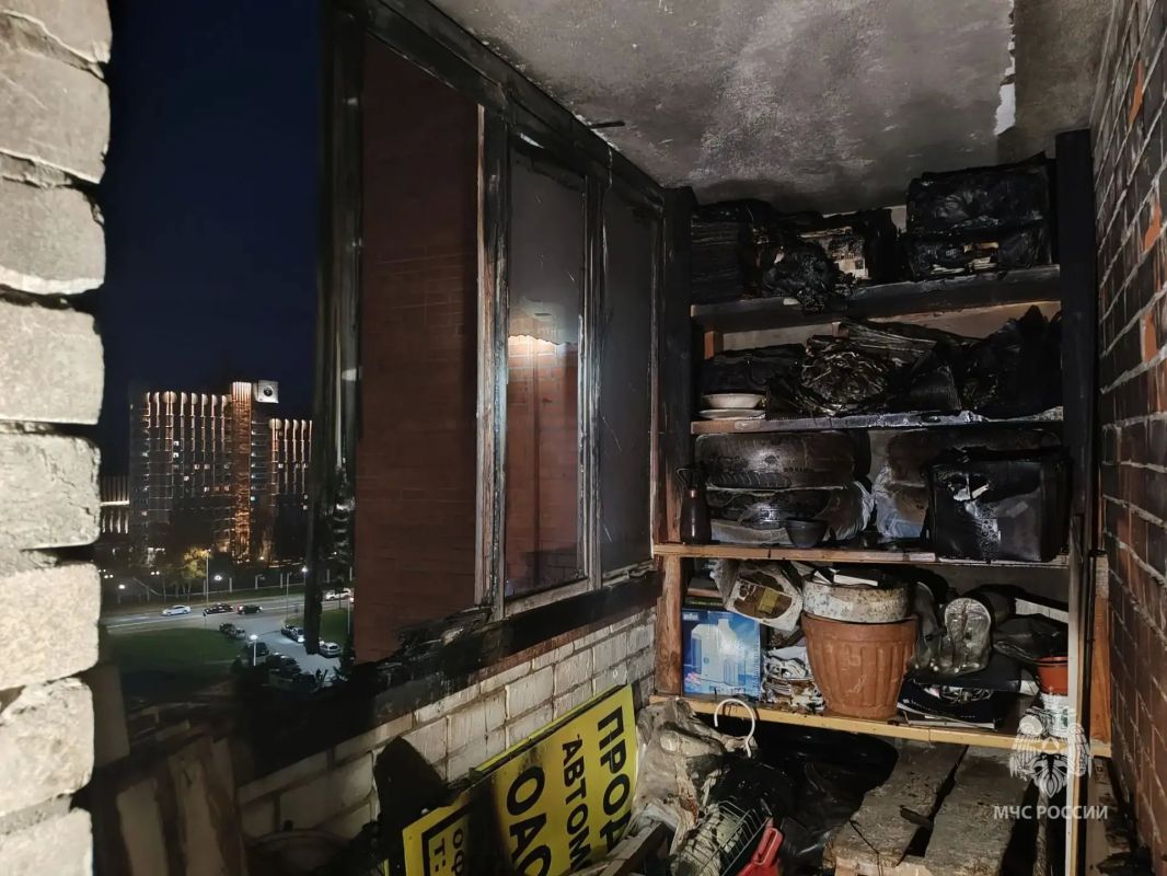 38 человек эвакуированы из горящей многоэтажки в Нижнем Новгороде 38 человек эвакуированы из горящей многоэтажки в Нижнем Новгороде