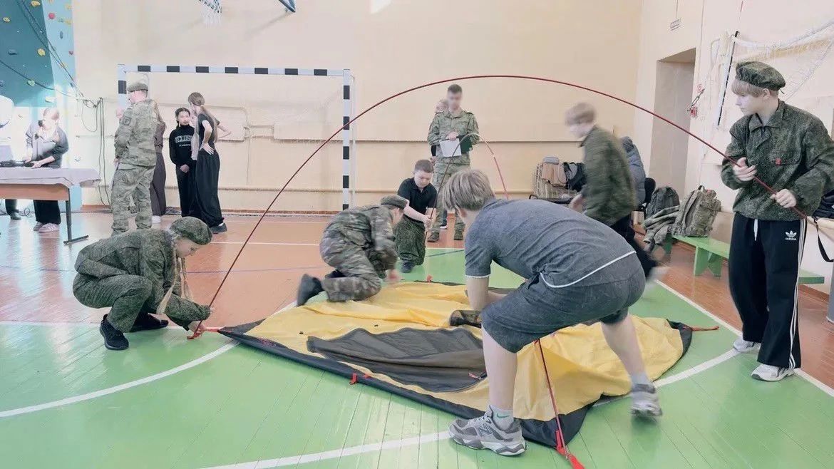 В год 10-летия ведомства и 215-летия войск правопорядка в Ардатове Нижегородской области прошли военно-патриотические соревнования В год 10-летия ведомства и 215-летия войск правопорядка в Ардатове Нижегородской области прошли военно-патриотические соревнования