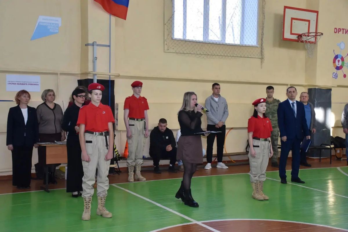 В год 10-летия ведомства и 215-летия войск правопорядка в Ардатове Нижегородской области прошли военно-патриотические соревнования В год 10-летия ведомства и 215-летия войск правопорядка в Ардатове Нижегородской области прошли военно-патриотические соревнования