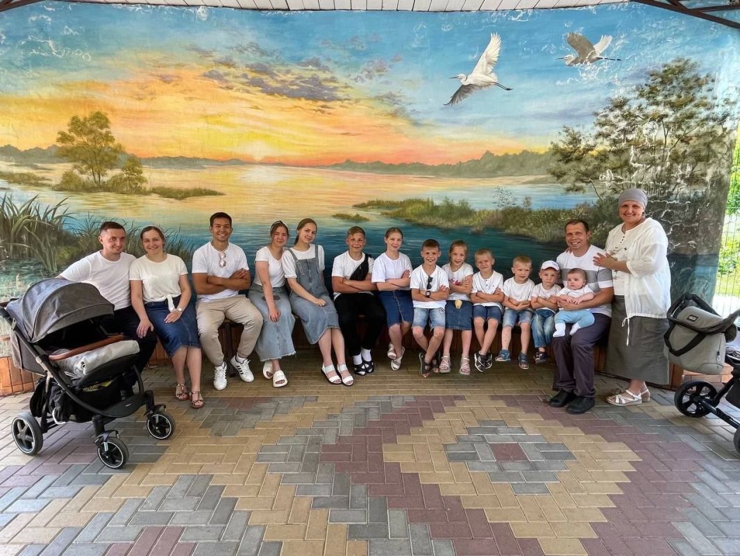 Многодетная мать Ольга Ганичева из Борского округа удостоена звания «Мать-героиня»
