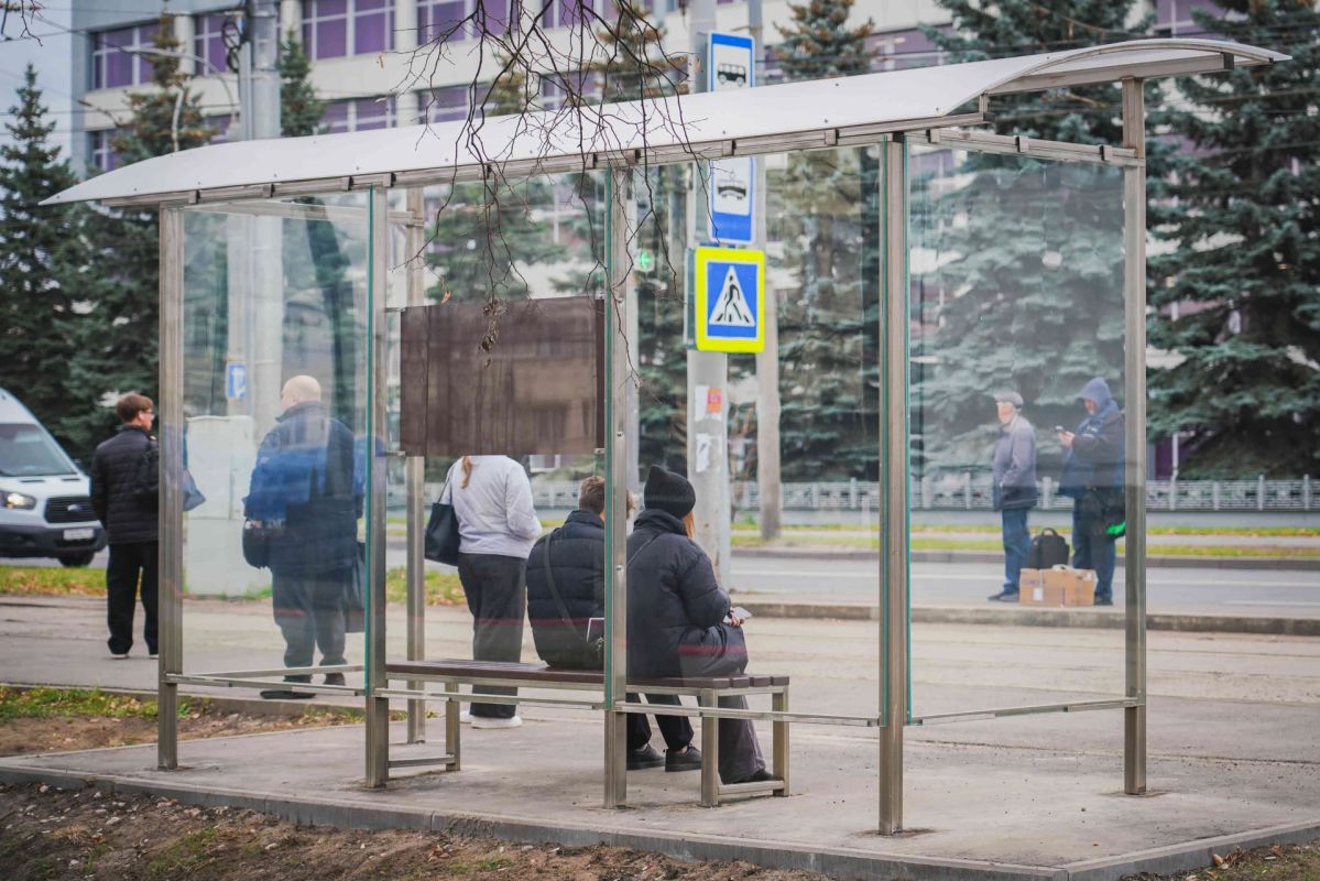 В Автозаводском районе — 11 новых остановочных павильонов! В Автозаводском районе — 11 новых остановочных павильонов!